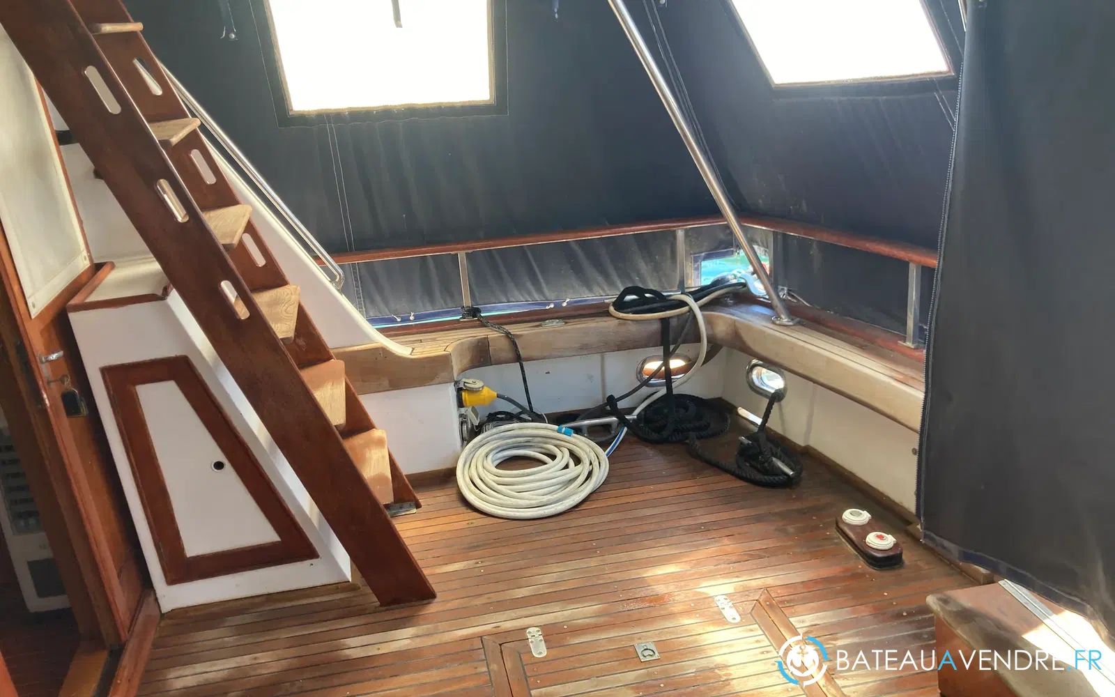 slider 11 Island Gypsy 44 Motor Cruiser