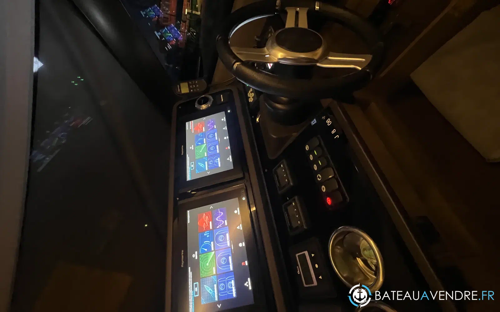slider 3 Prestige Yachts 460 Fly