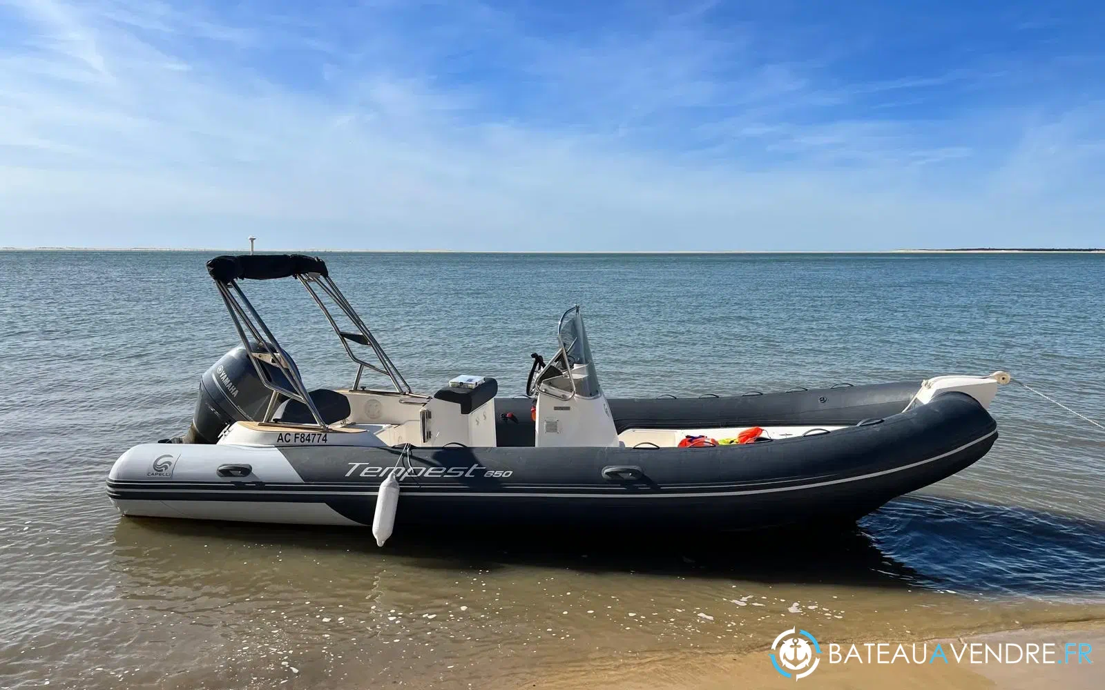 slider 0 Capelli Tempest 650