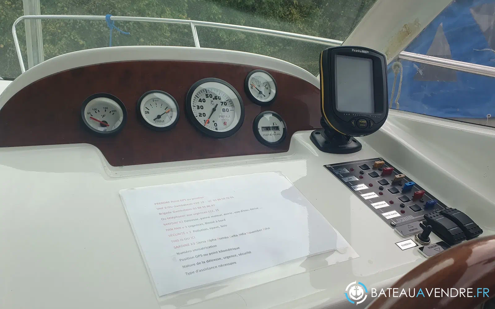 slider 18 Jeanneau Merry Fisher 625