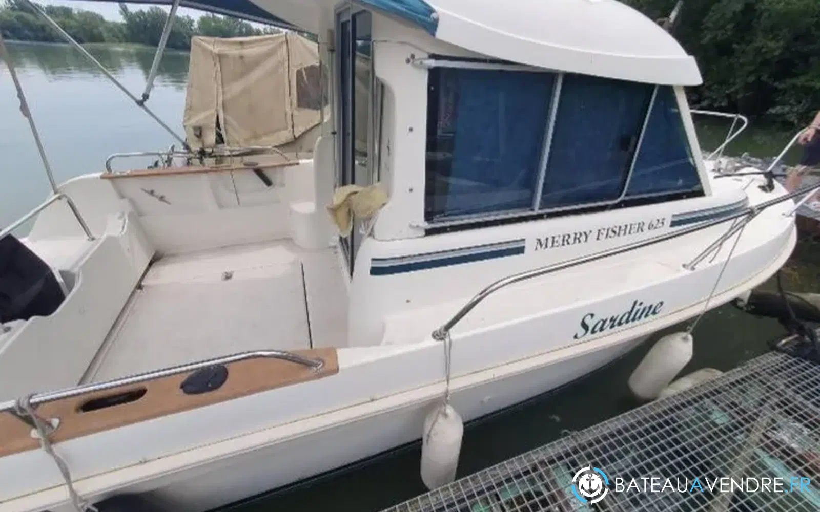 slider 1 Jeanneau Merry Fisher 625