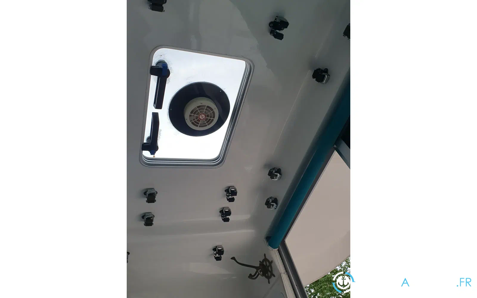 slider 40 Jeanneau Merry Fisher 625