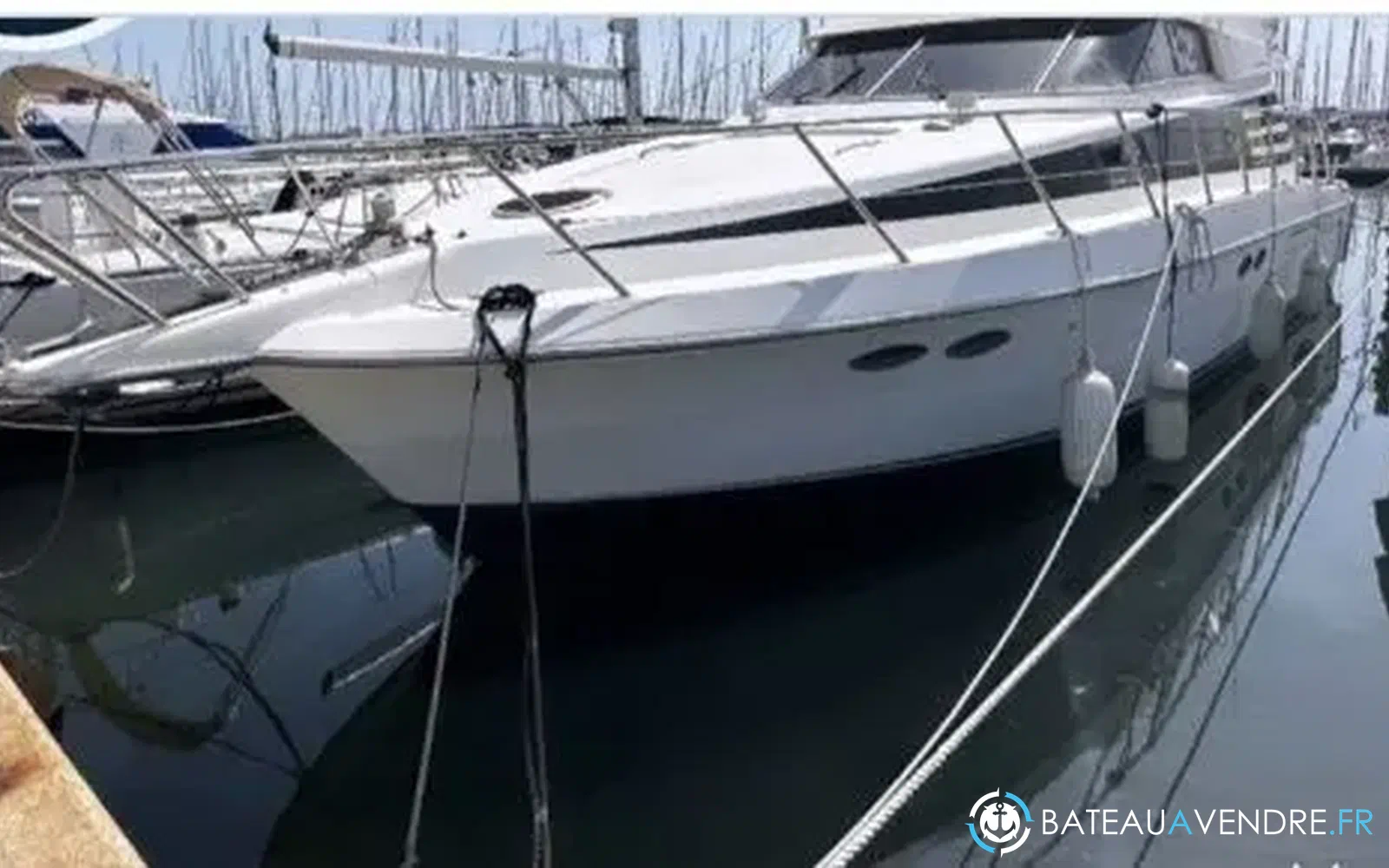 slider 2 Dyna Yacht Vedette Fly