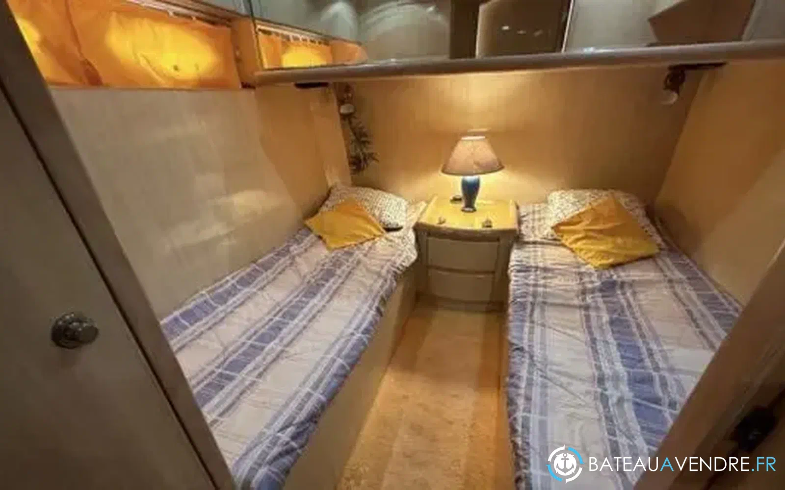 slider 8 Dyna Yacht Vedette Fly