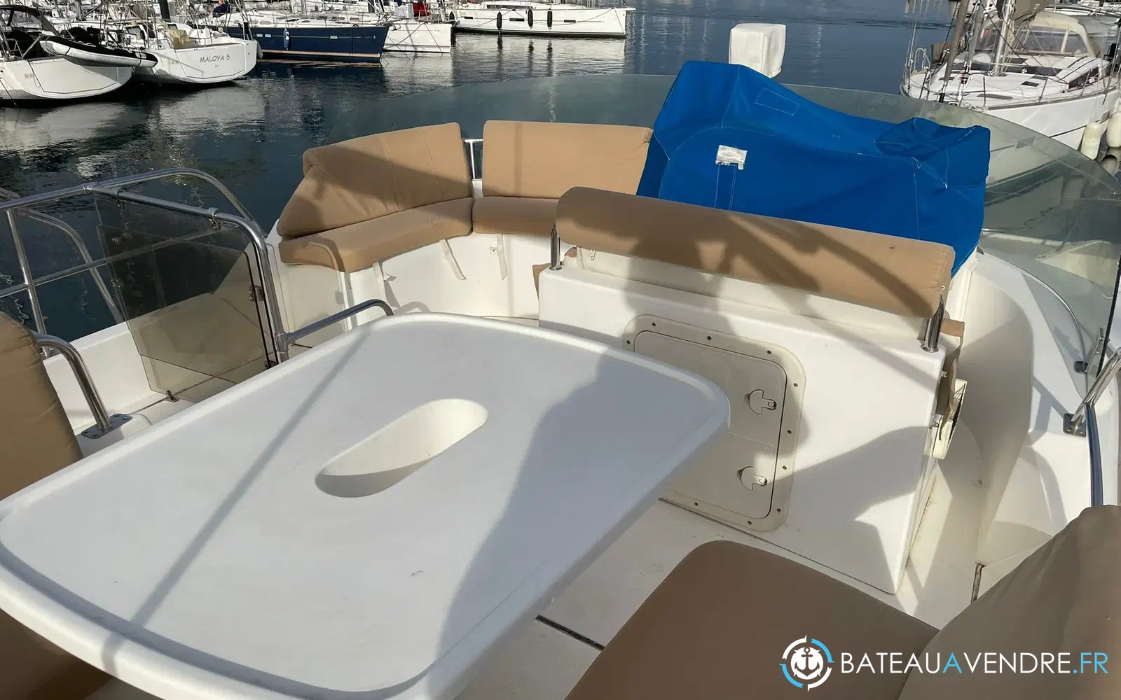 slider 10 Catamaran MARYLAND. 37