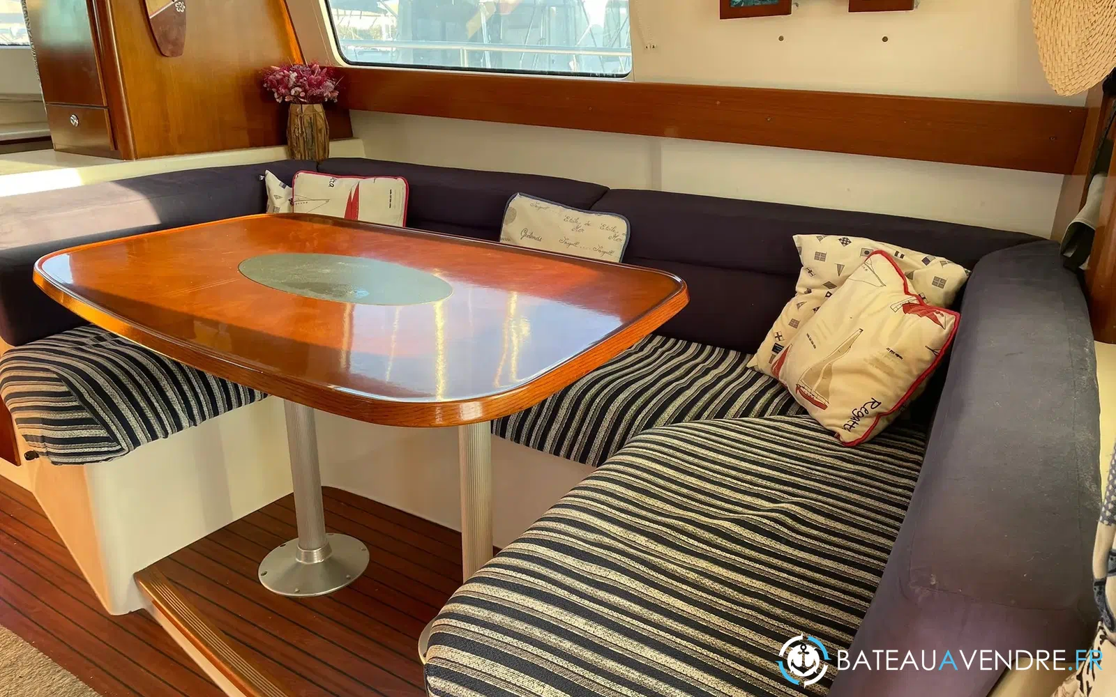 slider 8 Catamaran MARYLAND. 37