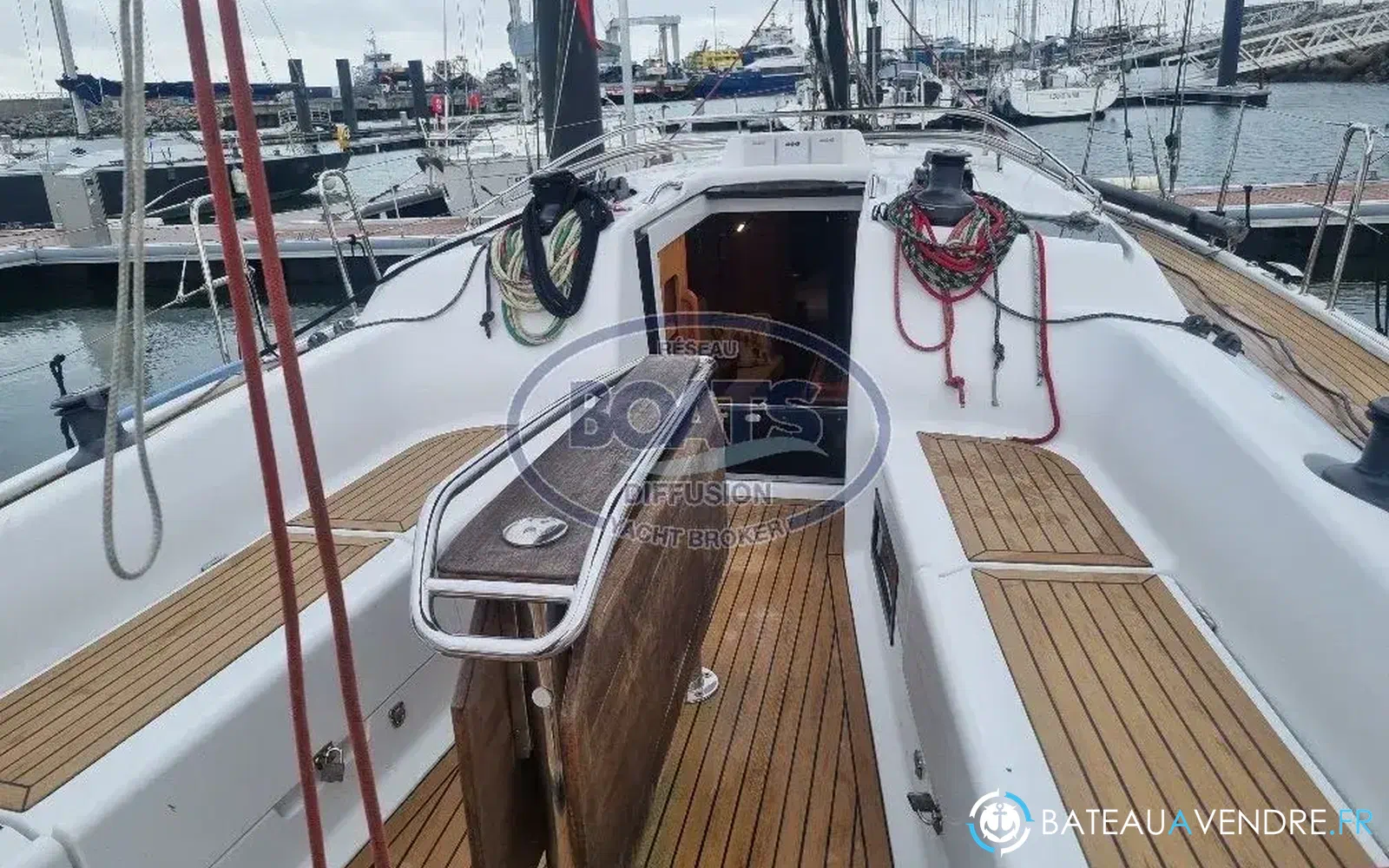 slider 14 Dehler 42