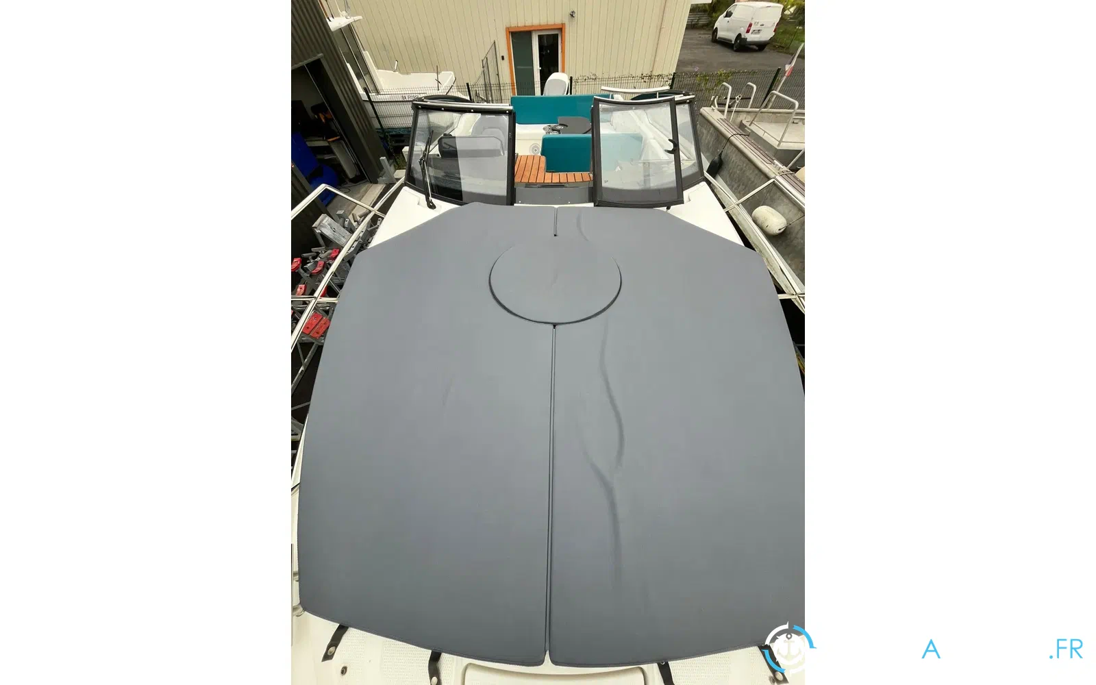 slider 13 Parker 800 Cruiser
