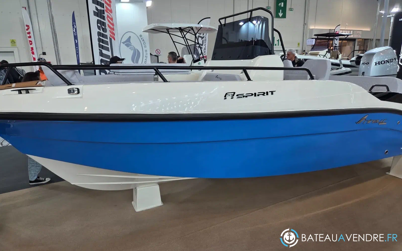 slider 1 Nireus Boats Spirit 53