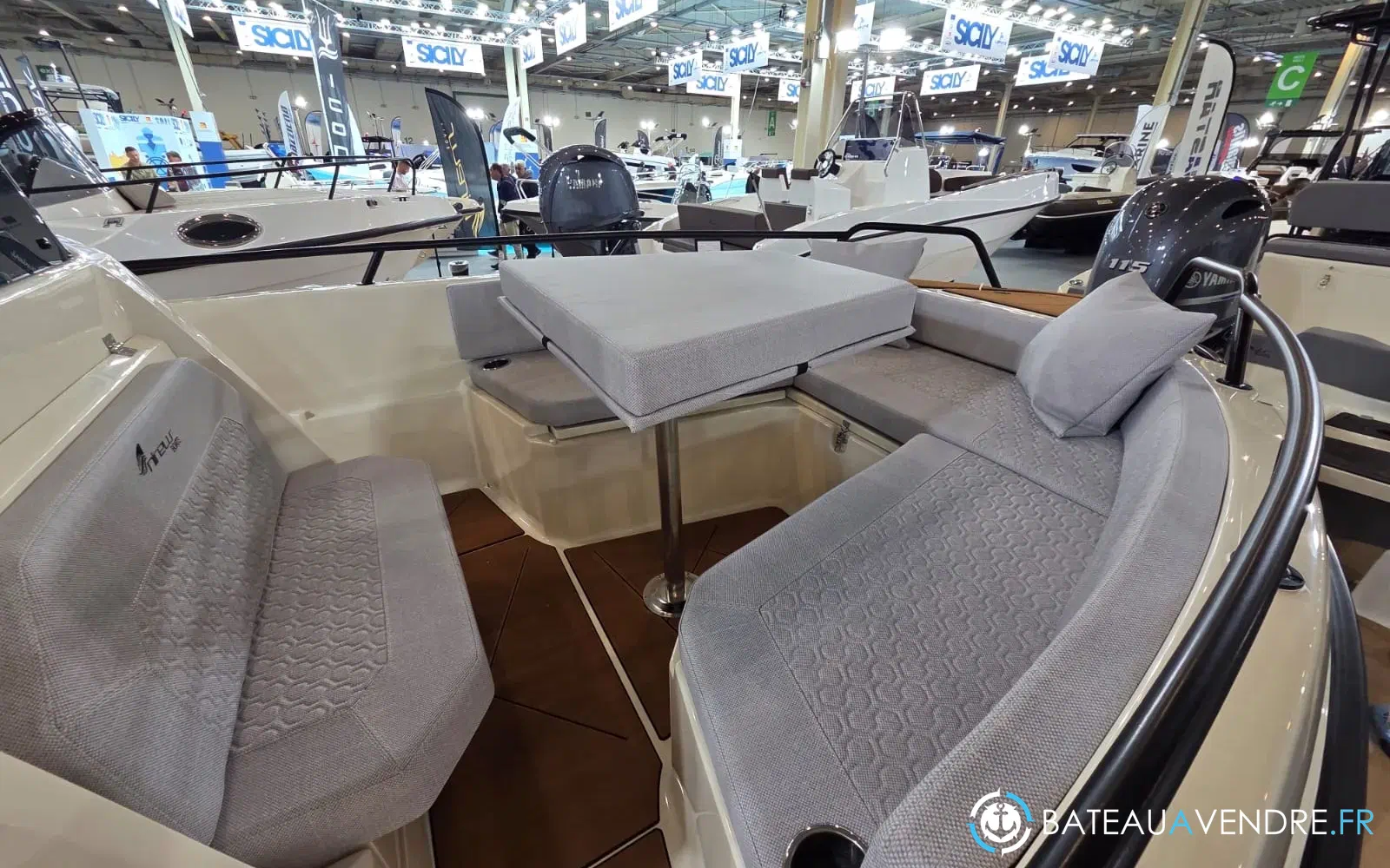 slider 2 Nireus Boats Spirit 53