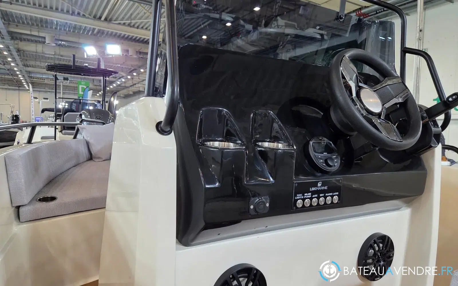 slider 3 Nireus Boats Spirit 53