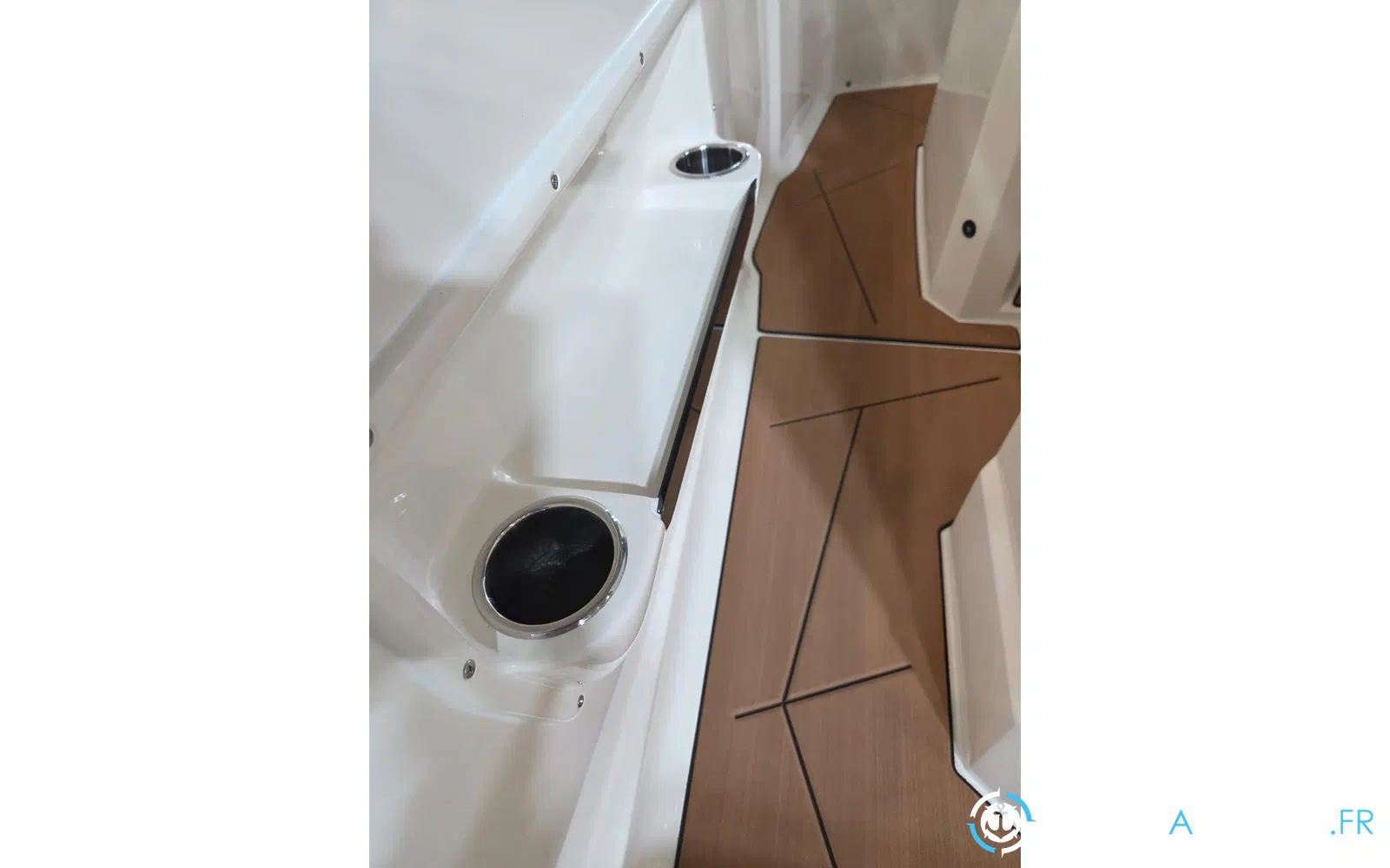 slider 7 Nireus Boats Spirit 53