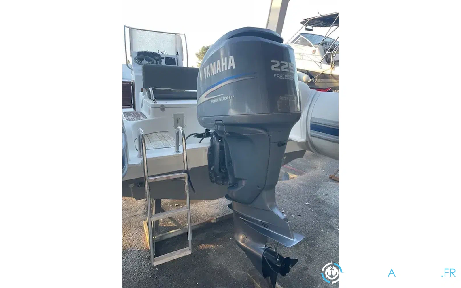 slider 7 Capelli Tempest 750