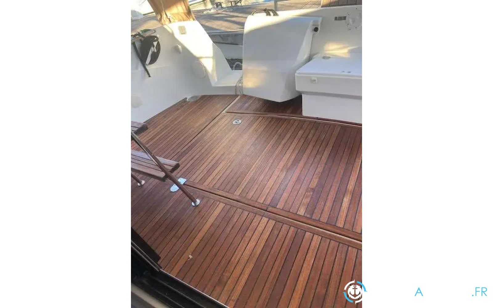 slider 17 Beneteau Antares 36