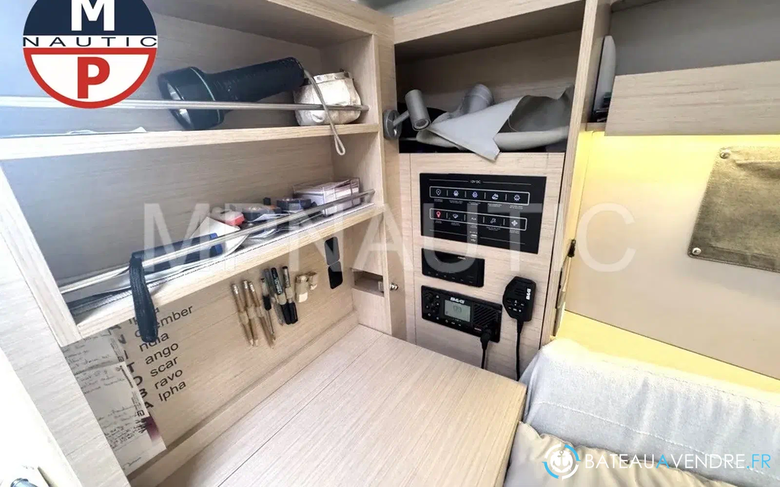 slider 16 Beneteau Oceanis 34.1