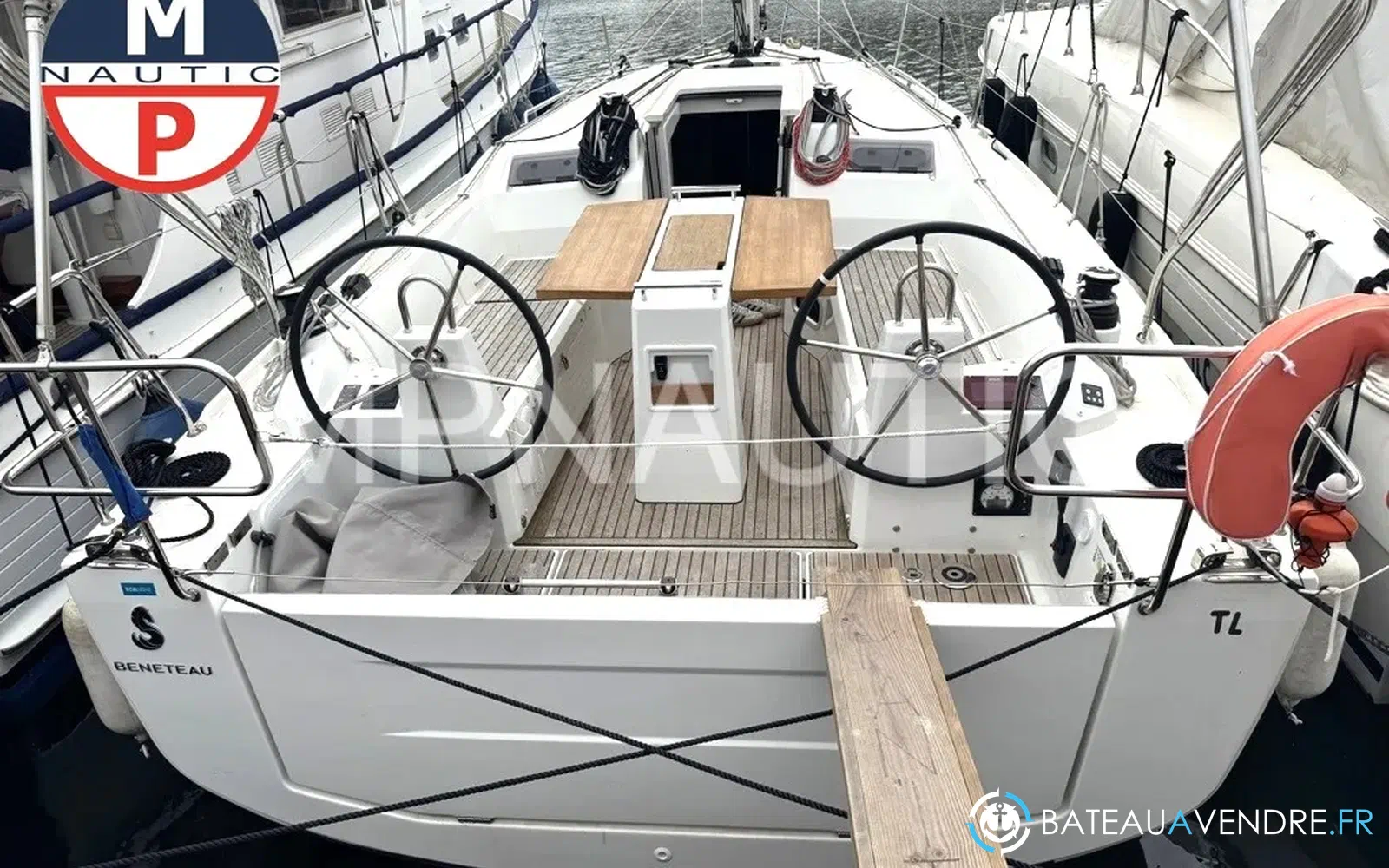 slider 1 Beneteau Oceanis 34.1