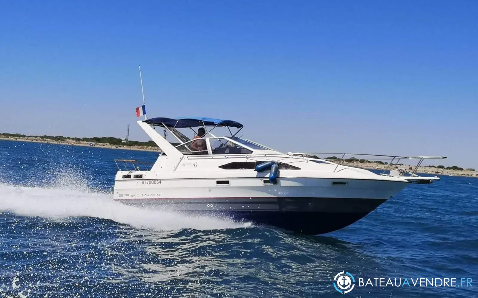 slider 1 Bayliner 2655 Ciera Sunbridge