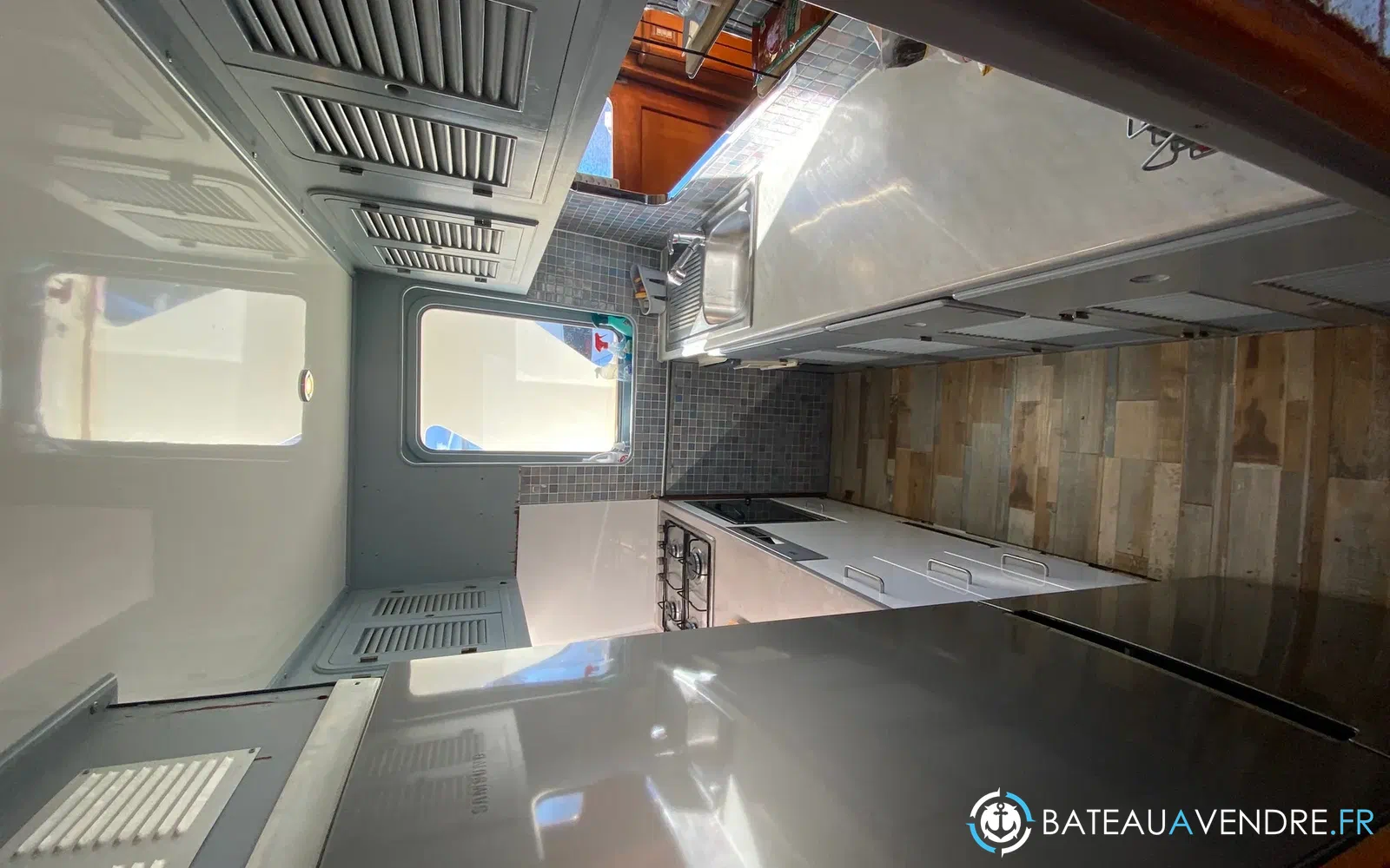 slider 13 Tarquin Trader 65