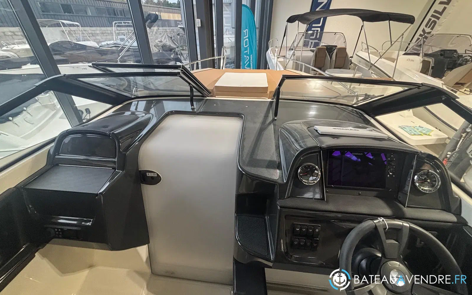 slider 15 Quicksilver Activ 755 Cruiser