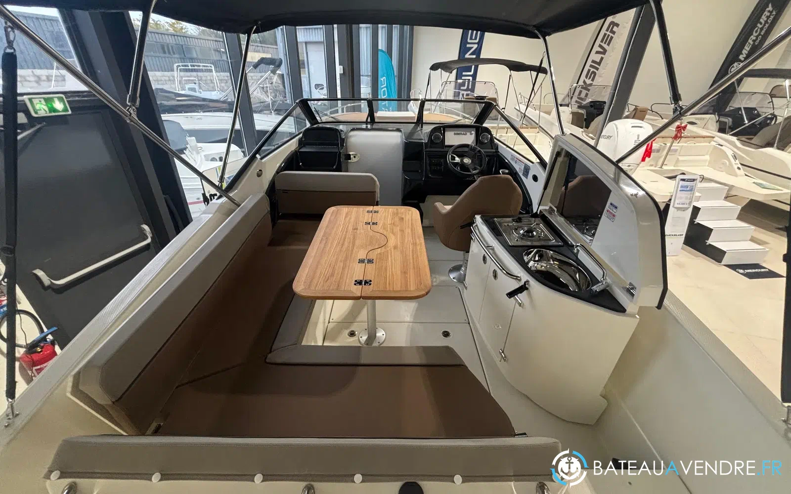 slider 4 Quicksilver Activ 755 Cruiser