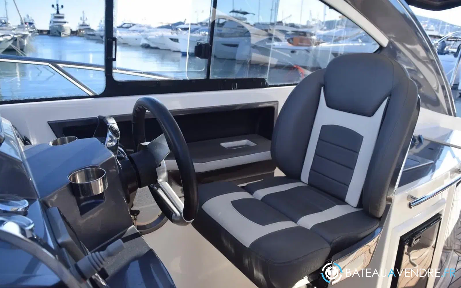 slider 11 Galeon 325