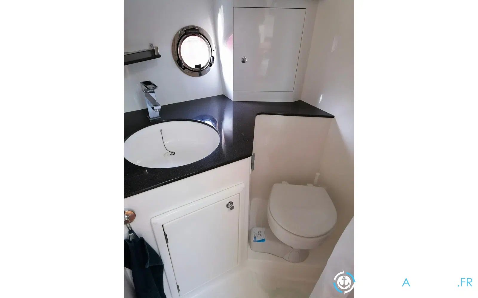 slider 16 Galeon 325