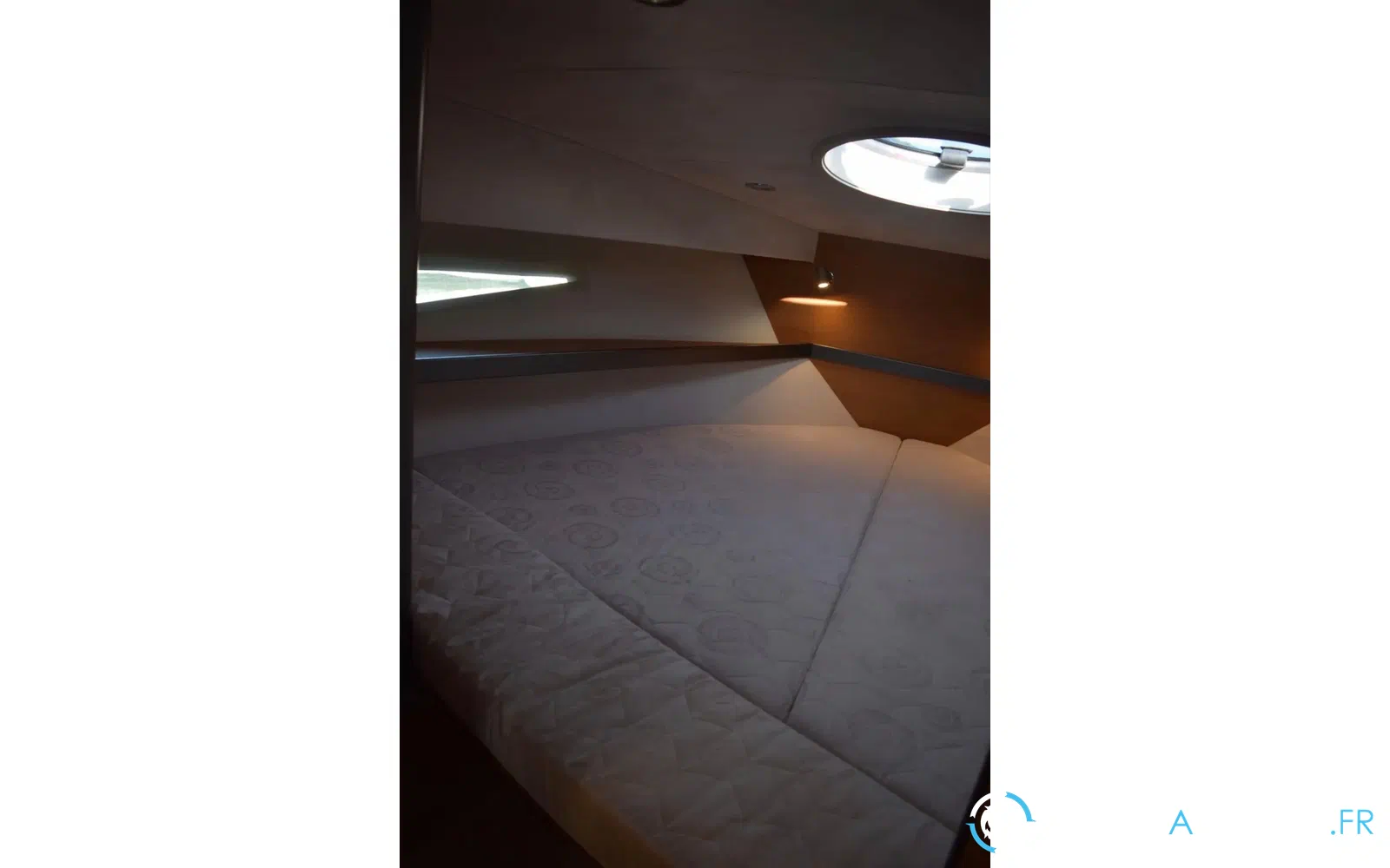 slider 17 Galeon 325