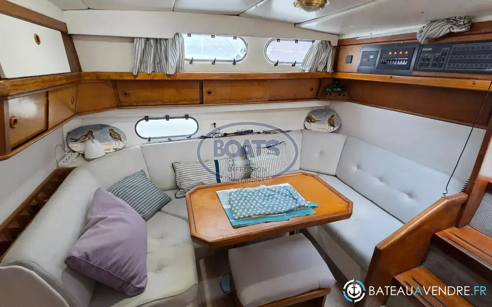 slider 9 Sealine 328 Sovereign
