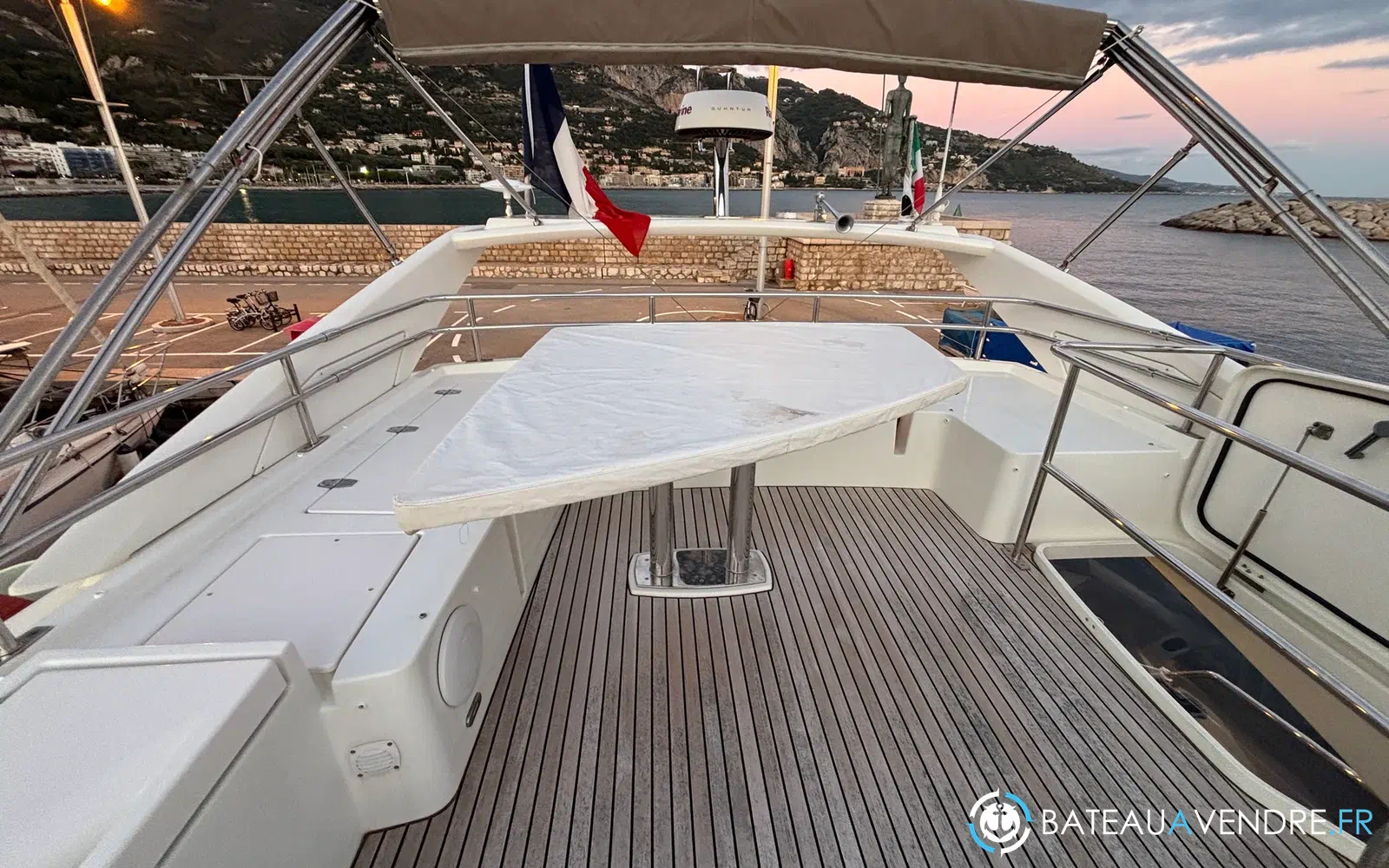 slider 3 Jeanneau Prestige 560