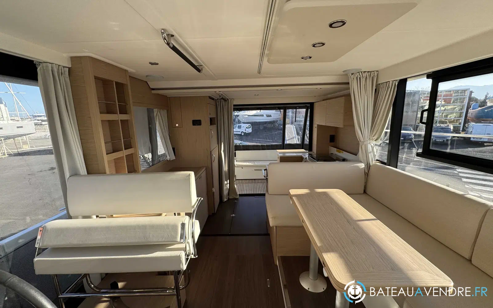 slider 11 Beneteau Swift Trawler 41 Fly