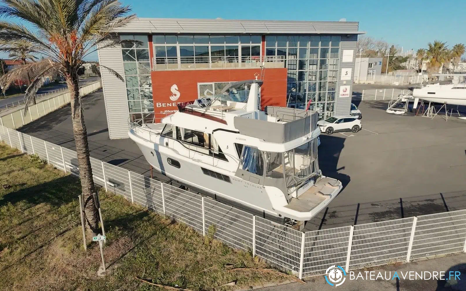 slider 1 Beneteau Swift Trawler 41 Fly