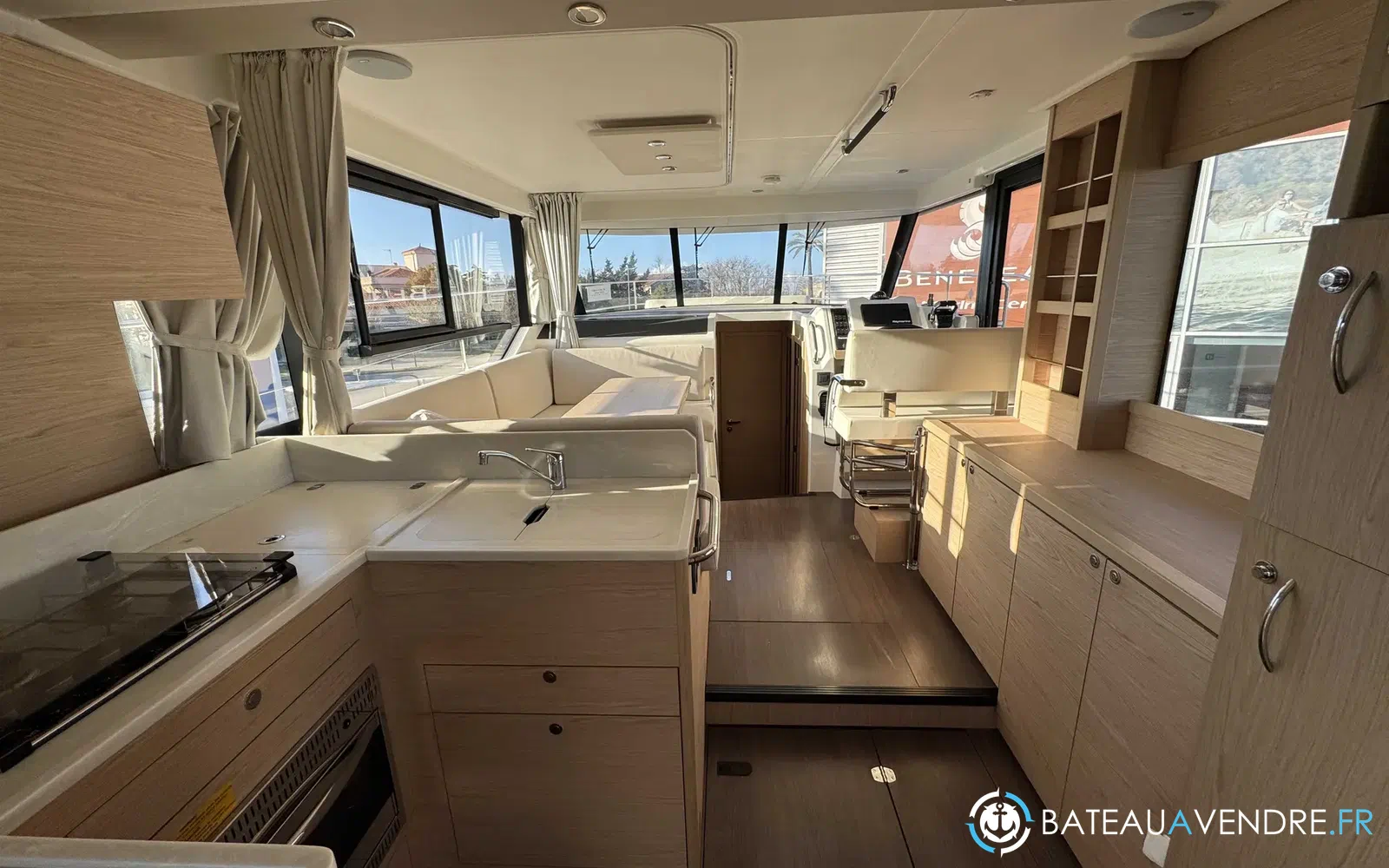 slider 8 Beneteau Swift Trawler 41 Fly