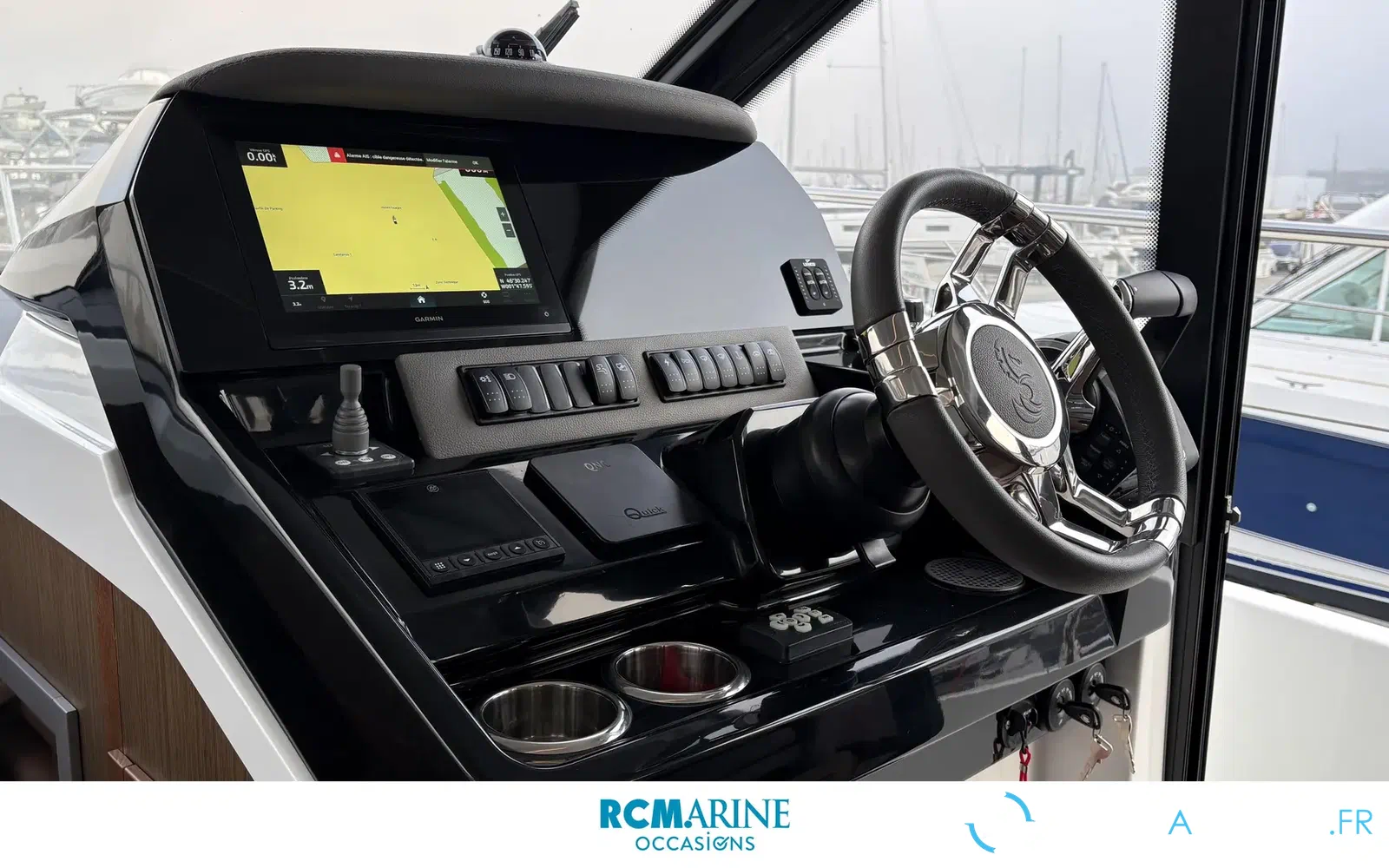 slider 5 Beneteau Antares 12