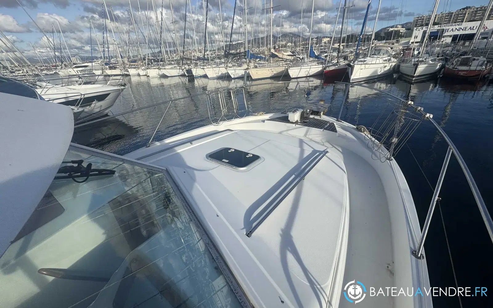 slider 10 Beneteau Antares 10.80