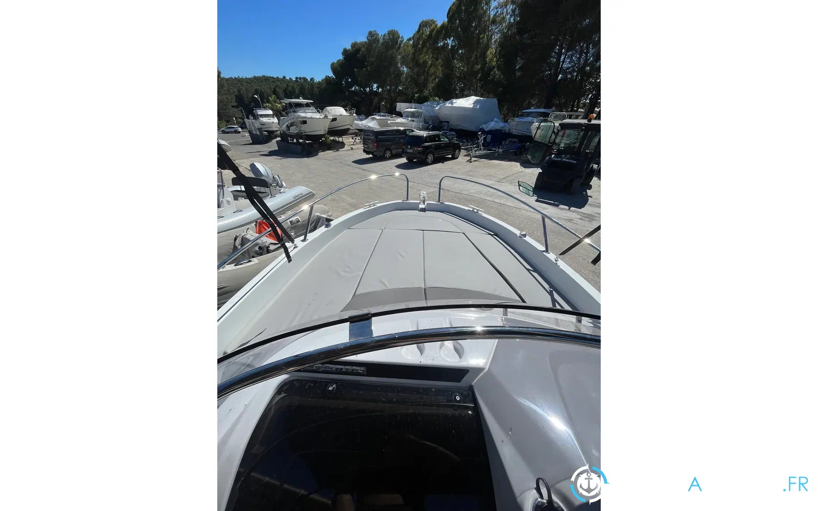slider 1 Jeanneau Cap Camarat 5.5 WA
