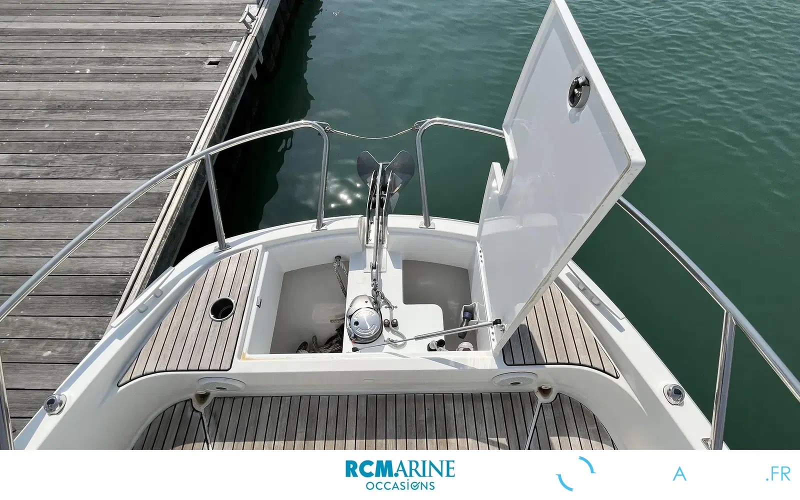 slider 10 Beneteau Flyer 10