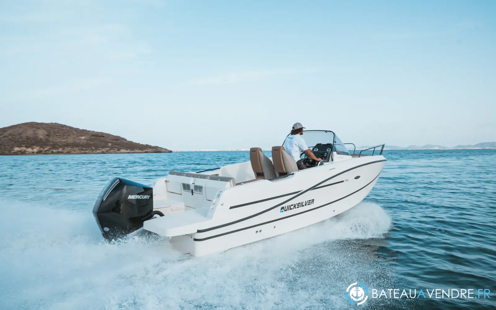 slider 1 Quicksilver Activ 755 Sundeck