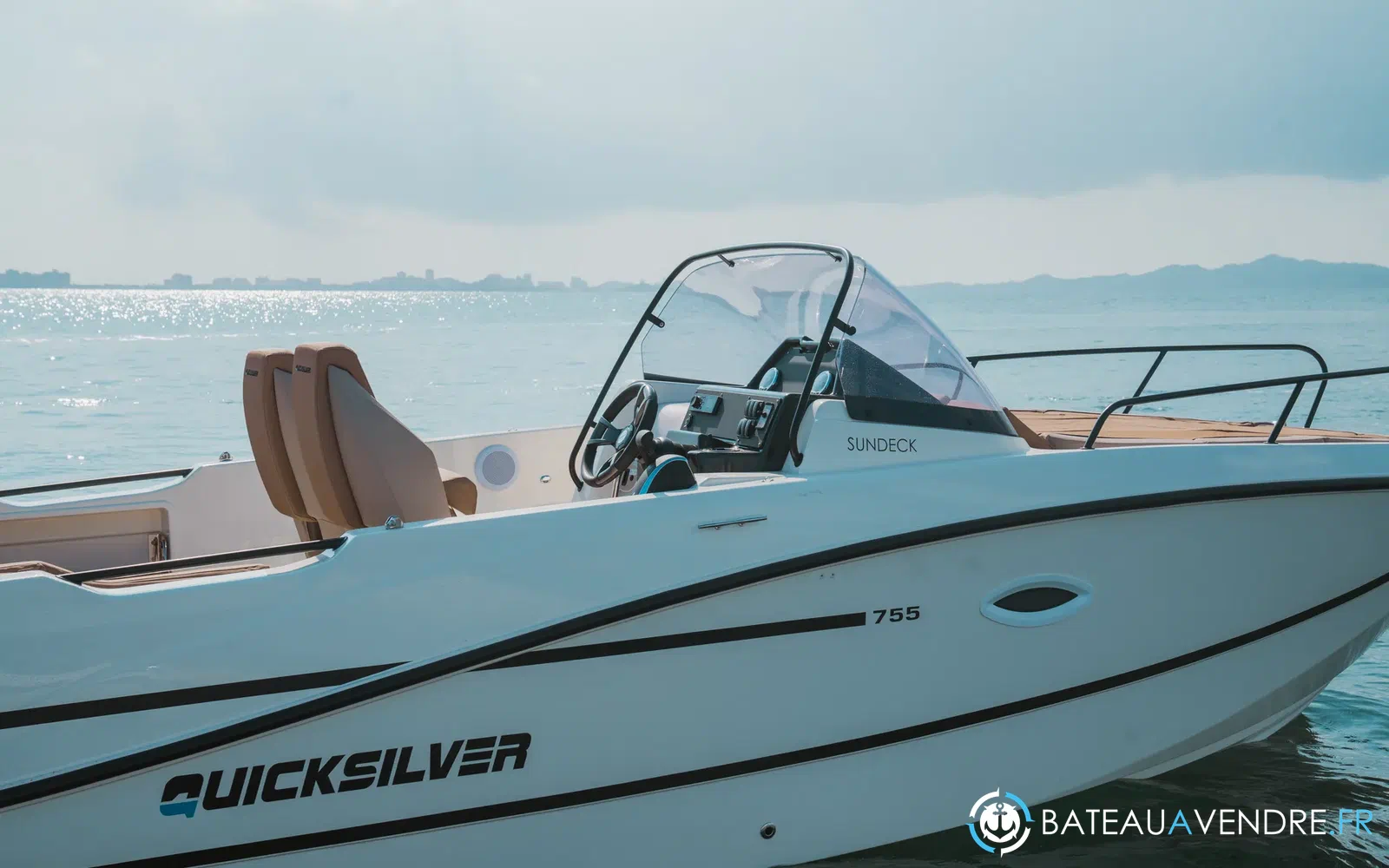slider 5 Quicksilver Activ 755 Sundeck