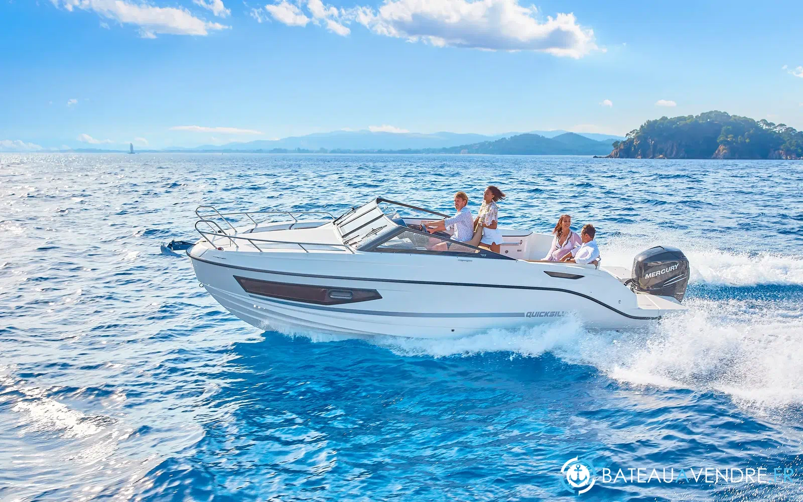 slider 1 Quicksilver Activ 755 Cruiser