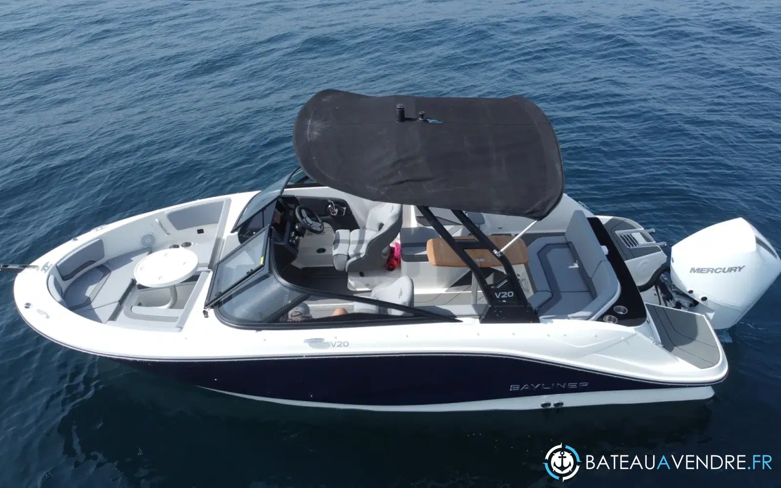 slider 9 Bayliner V20