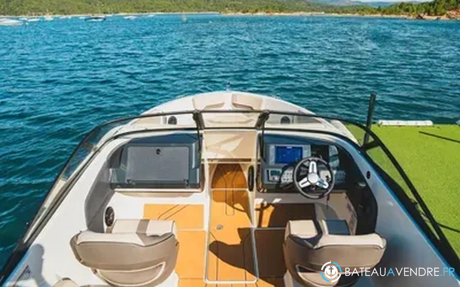 slider 8 Bayliner V20