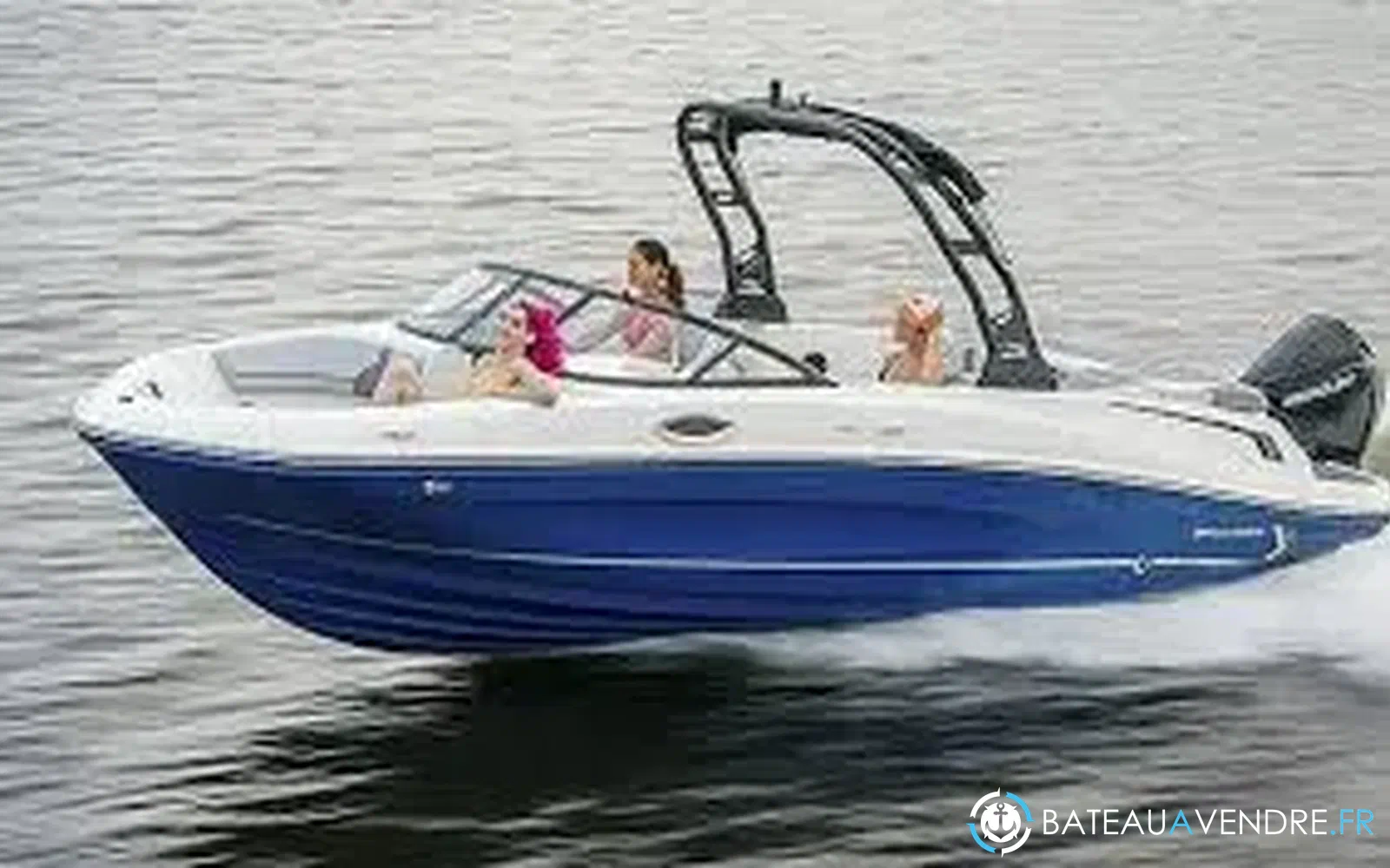 slider 0 Bayliner VR6 OB