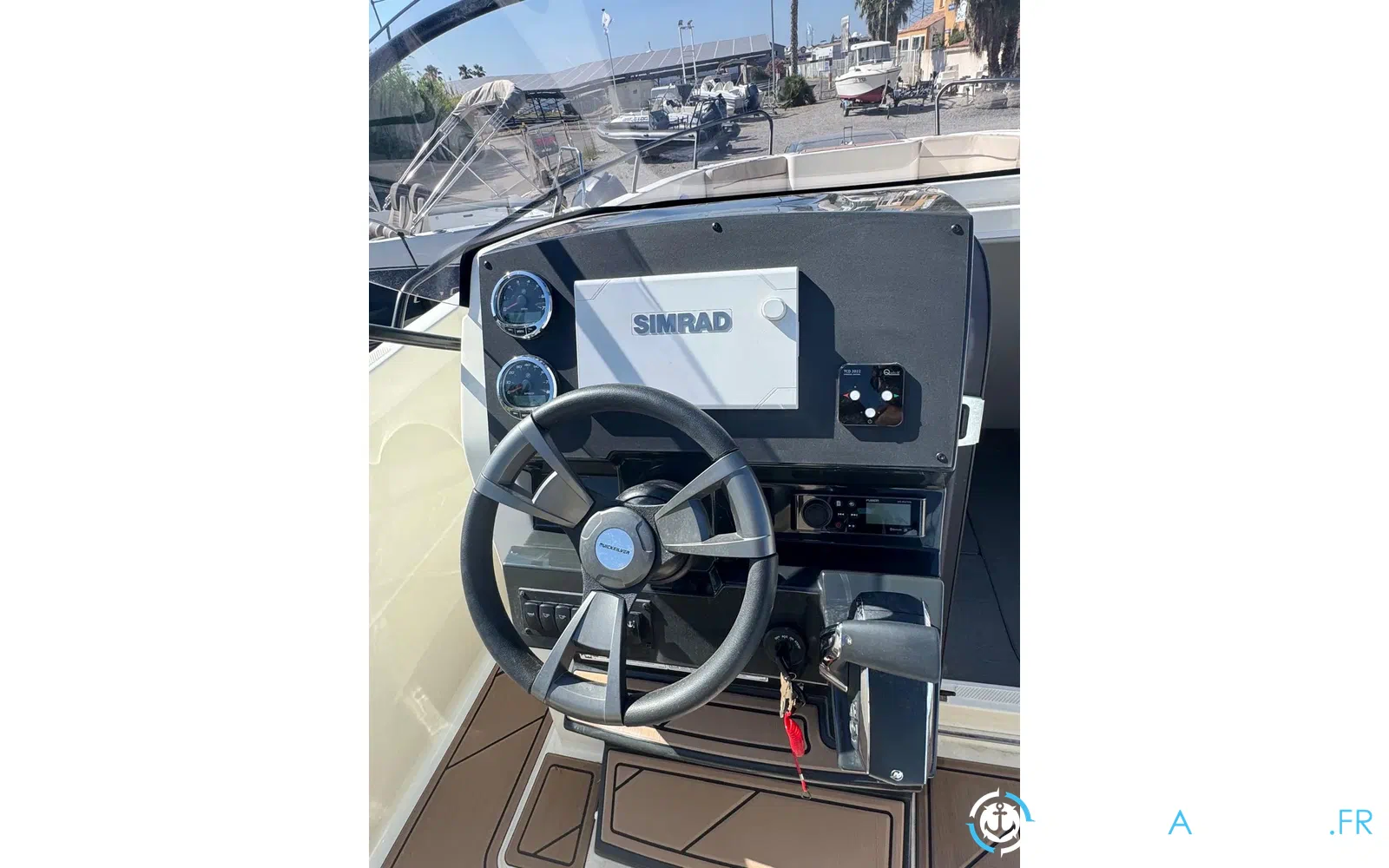 slider 20 Quicksilver Activ 805 Open