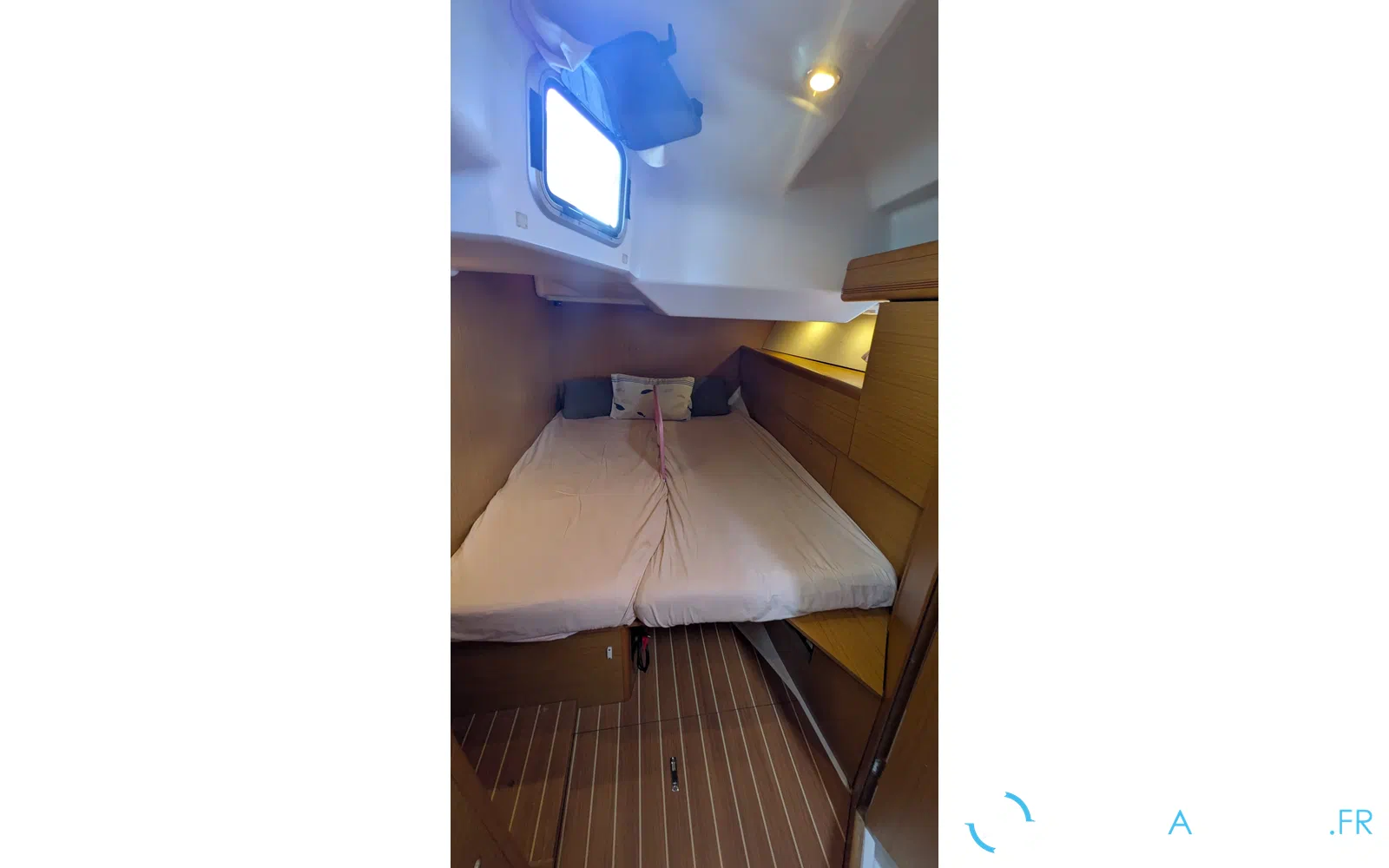 slider 14 Jeanneau Sun Odyssey 45 DS
