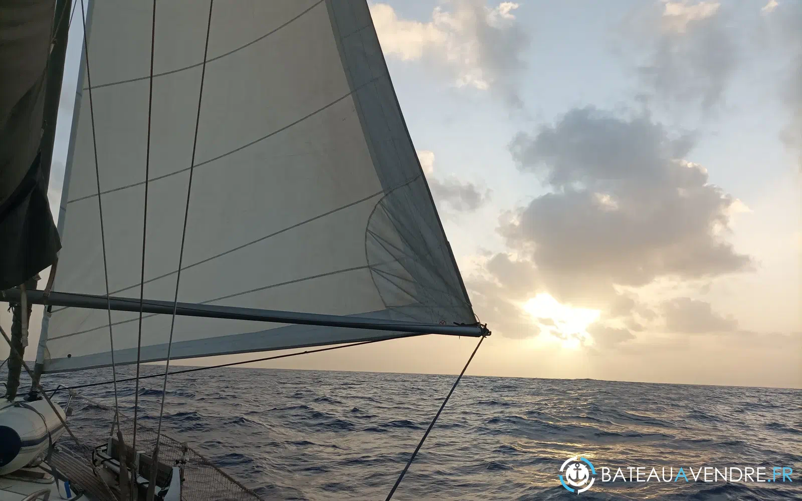 slider 32 Jeanneau Sun Odyssey 45 DS