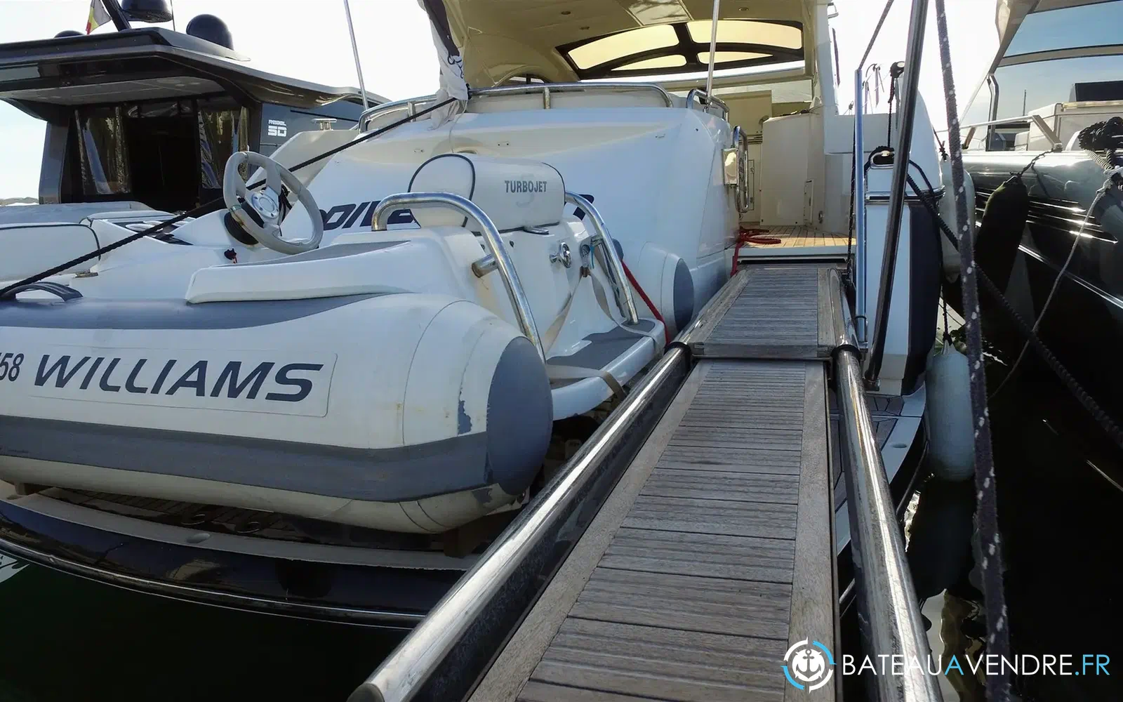 slider 3 Sunseeker Portofino 48