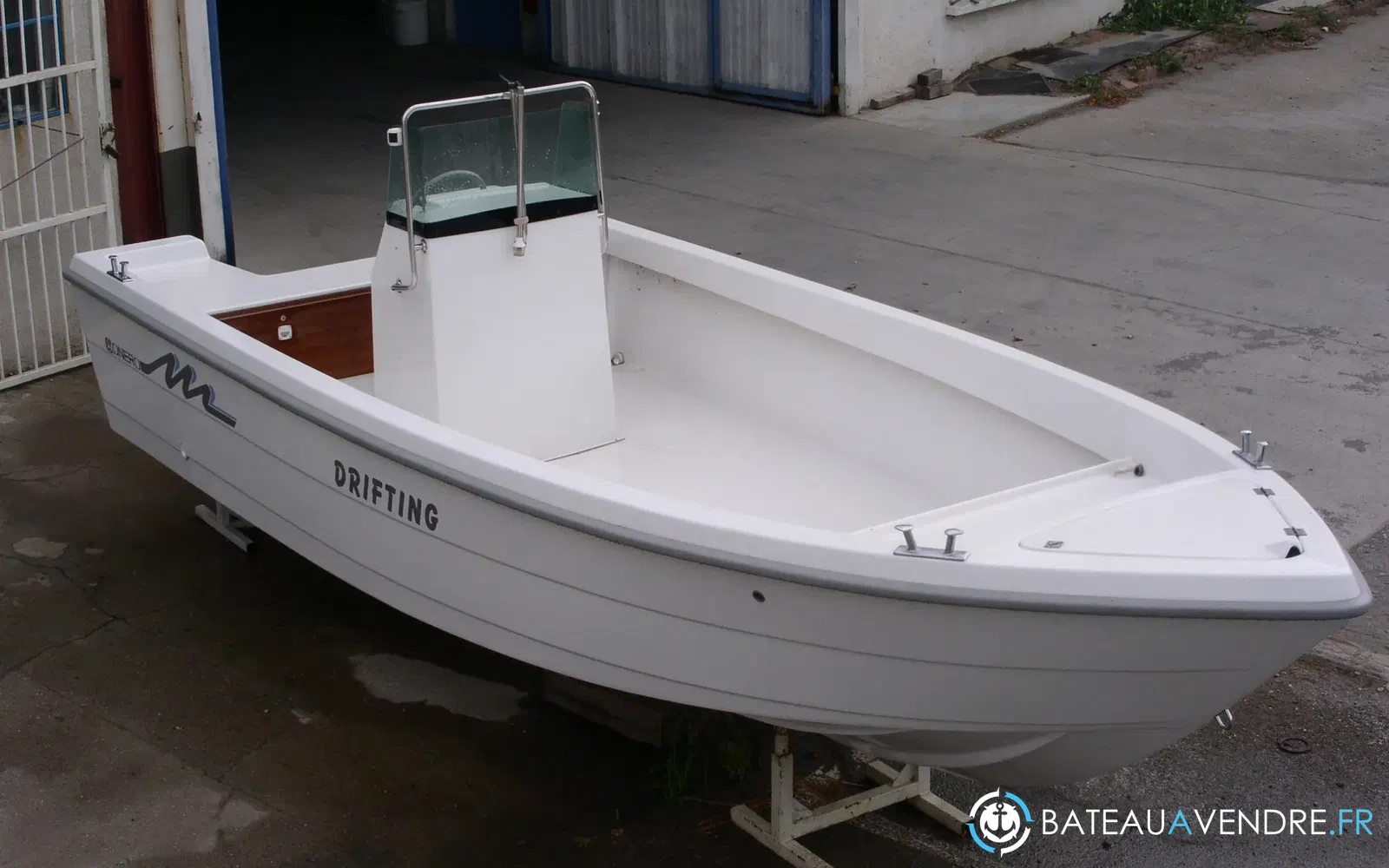 slider 8 Conero Drifting 600