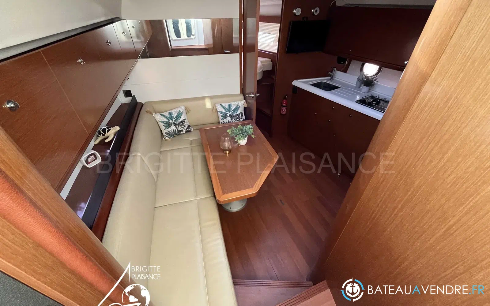 slider 2 Beneteau Gran Turismo 38