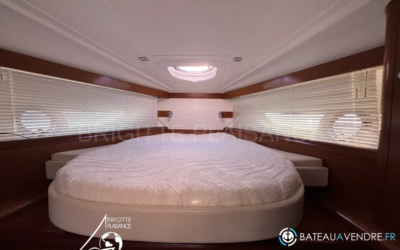 slider 12 Beneteau Gran Turismo 38