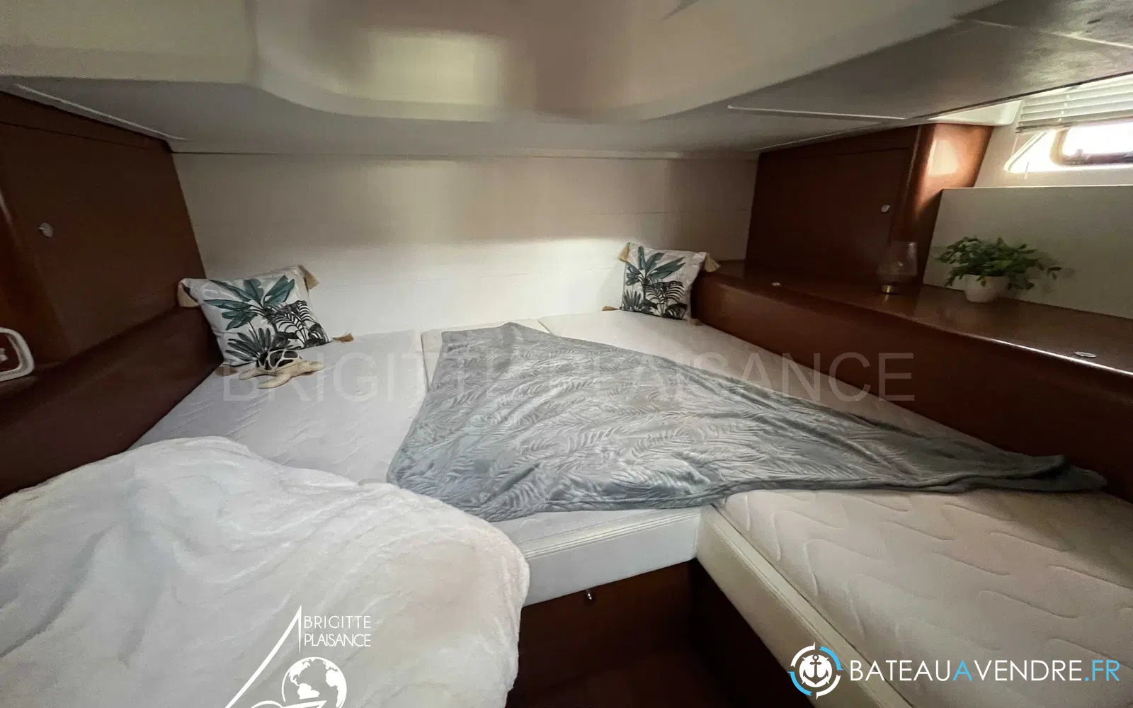 slider 14 Beneteau Gran Turismo 38